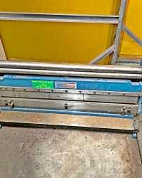 Sheet-bending-machine
